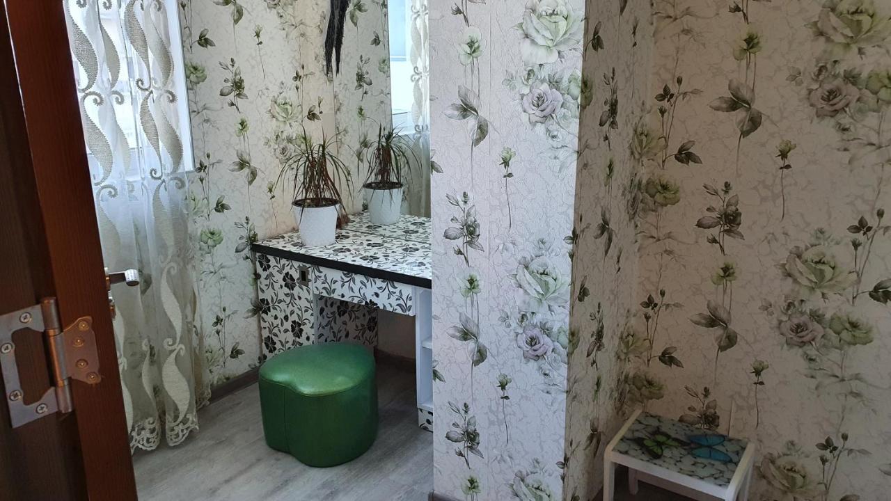 Apartment In Yalchin Star Residence Batumi Esterno foto